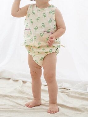 Oeuf Chair Baby Linen Cream Top Size 4-5Y Spring Summer